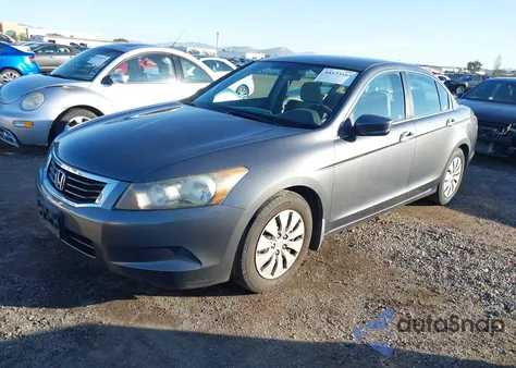 2008 Honda Accord 2.4 Lx из США, поврежденный, VIN 1HGCP263X8A125164